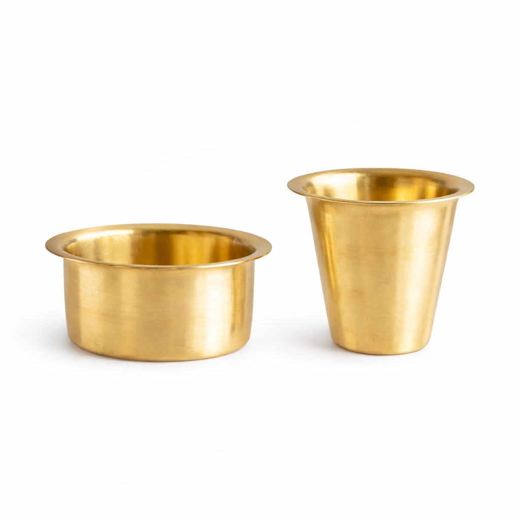 Pure Brass Dabra Set With 400 ML Capacity - Shine Finish